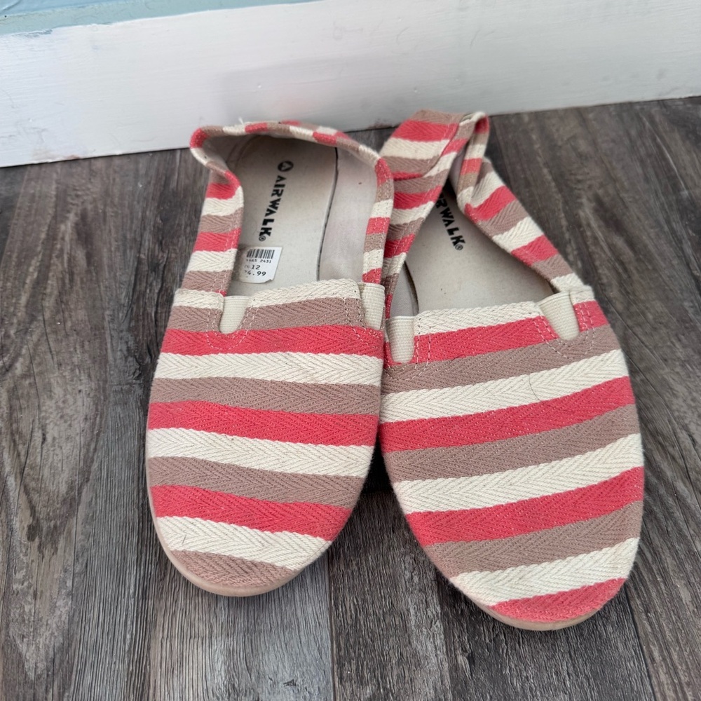 Air walk slip on